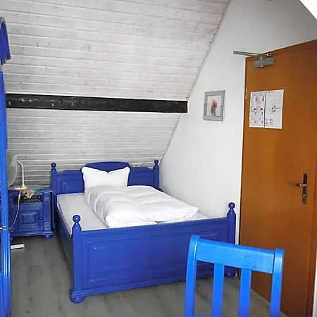 Hotel-gasthof-destille-eisenbahn Hotel 2*
