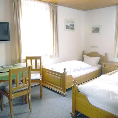 Hotel Hotel-gasthof-destille-eisenbahn 2*