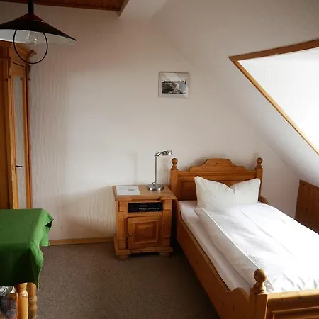 فندق Hotel-gasthof-destille-eisenbahn 2*