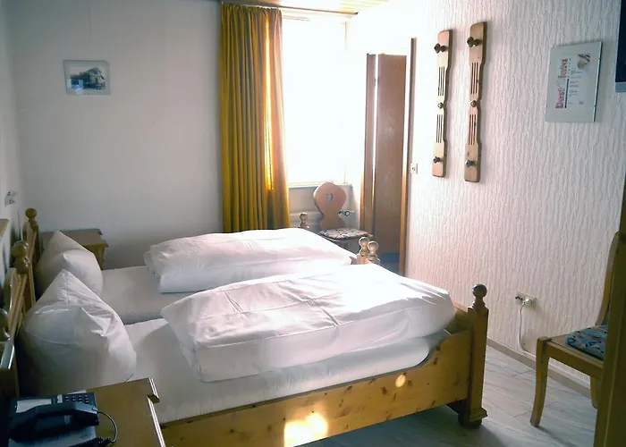 Hotel-gasthof-destille-eisenbahn Mosbach