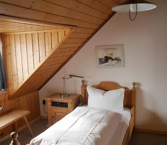 Hotel-gasthof-destille-eisenbahn Ξενοδοχείο Mosbach