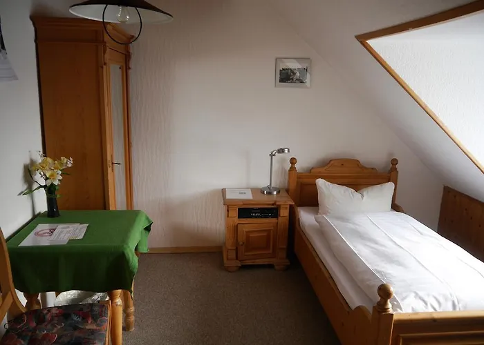 Hotel-gasthof-destille-eisenbahn Ξενοδοχείο Mosbach